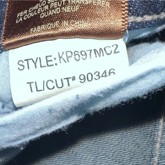 Kut From the Kloth Farrah Kick Boot Women’s Jeans Size 8 - Picture 11 of 14